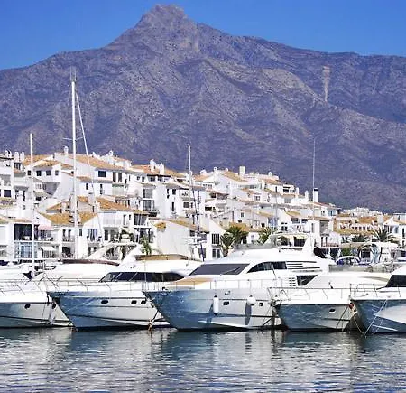 La Colonia Guest house Marbella