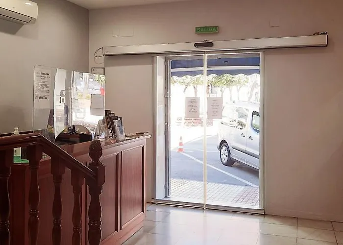 ゲストハウス La Colonia マルベーリャ